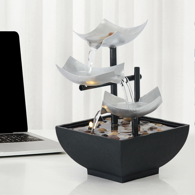 Fliessendes Wasser Ornament